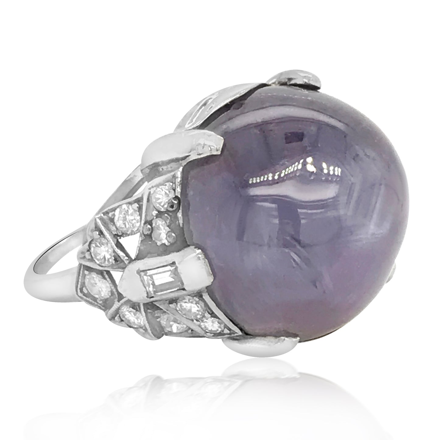 A 32.00 ct Antique Platinum Star Sapphire Diamond Ring, GIA