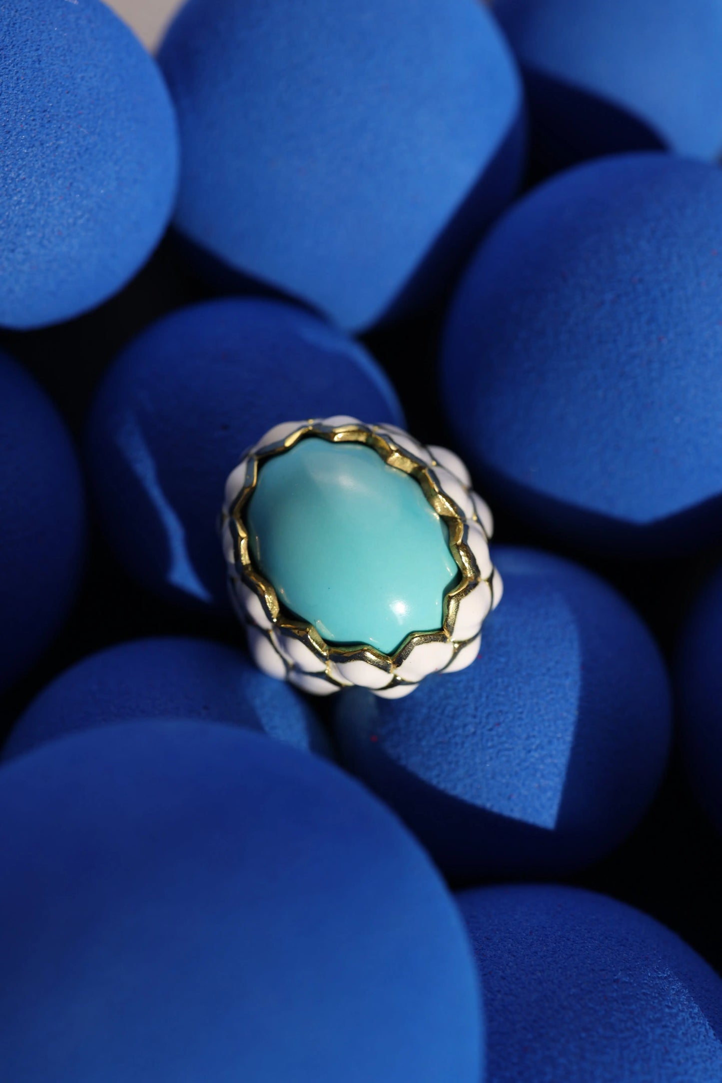 David Webb, 18K Gold Turquoise Enamel Ring David Webb