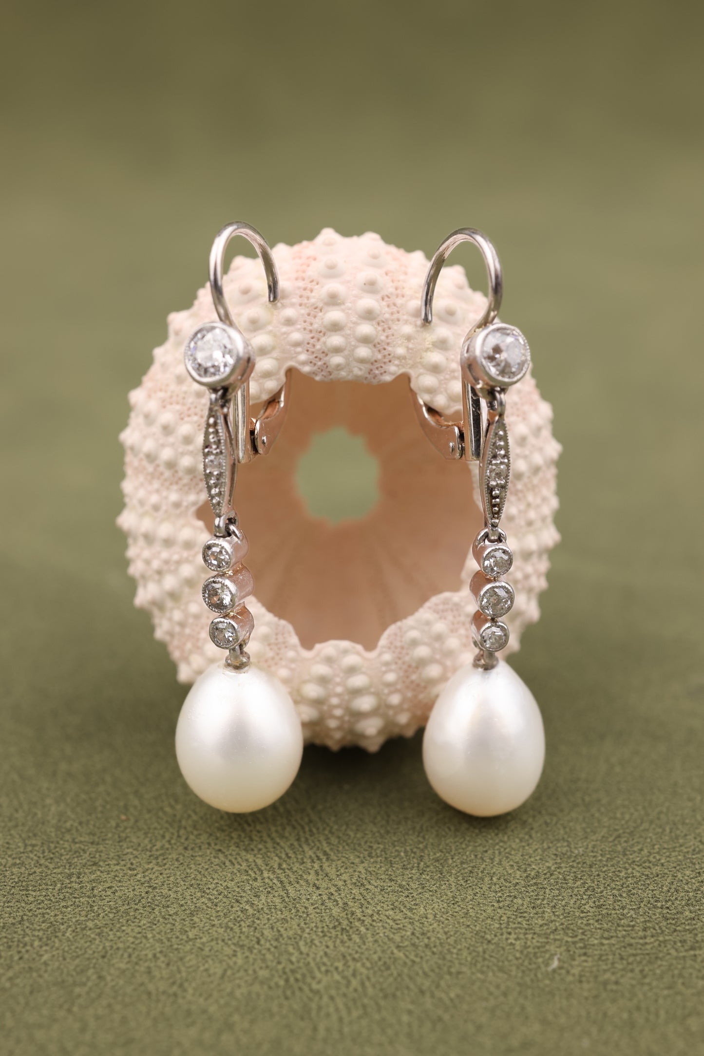 Natural Pearl Diamond Earrings, DSEF