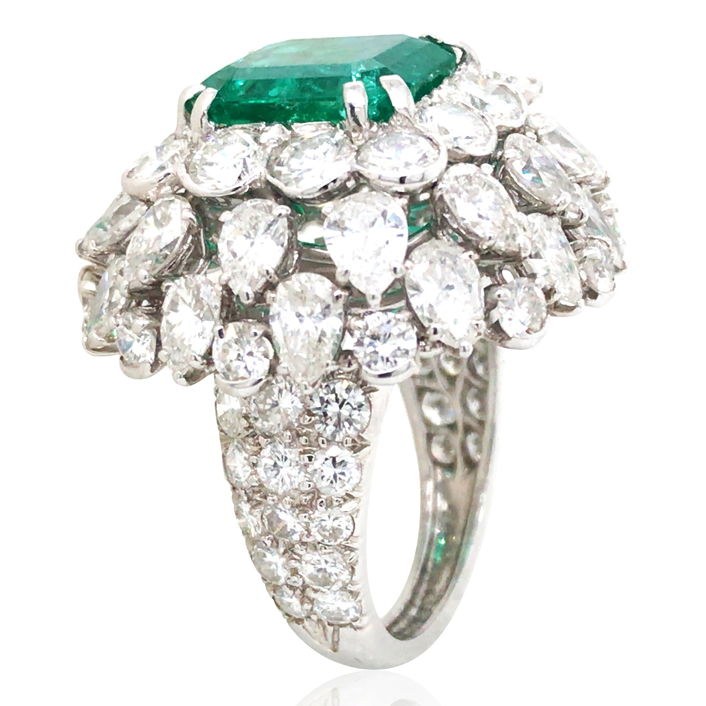 David Webb, Platinum Colombia minor Emerald Diamond Ring, AGL