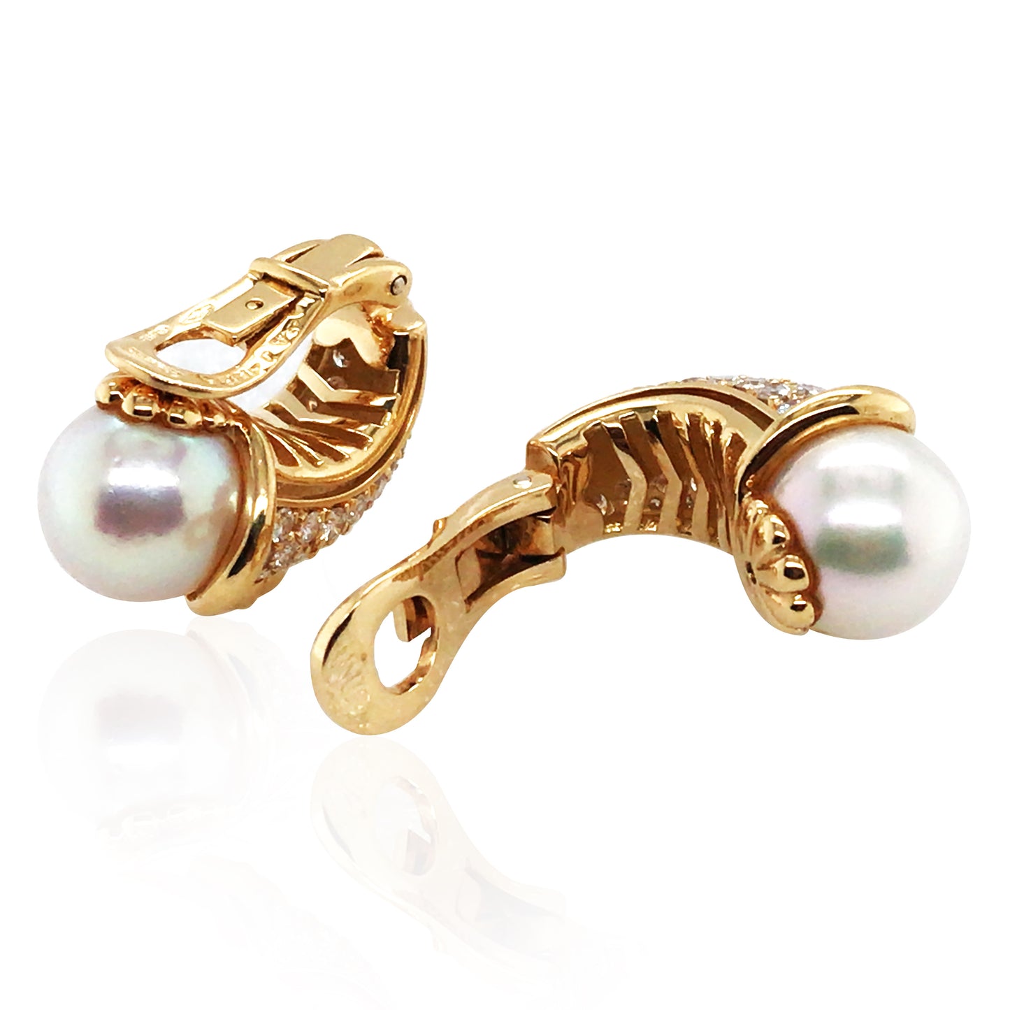 Bvlgari, 18K Gold Pearl Diamond Earrings