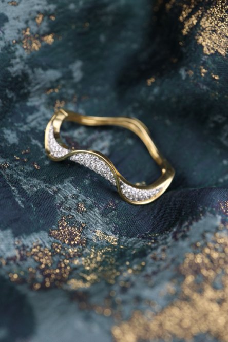 Oscar Heyman, Platinum 18K Gold Diamond Bangle
