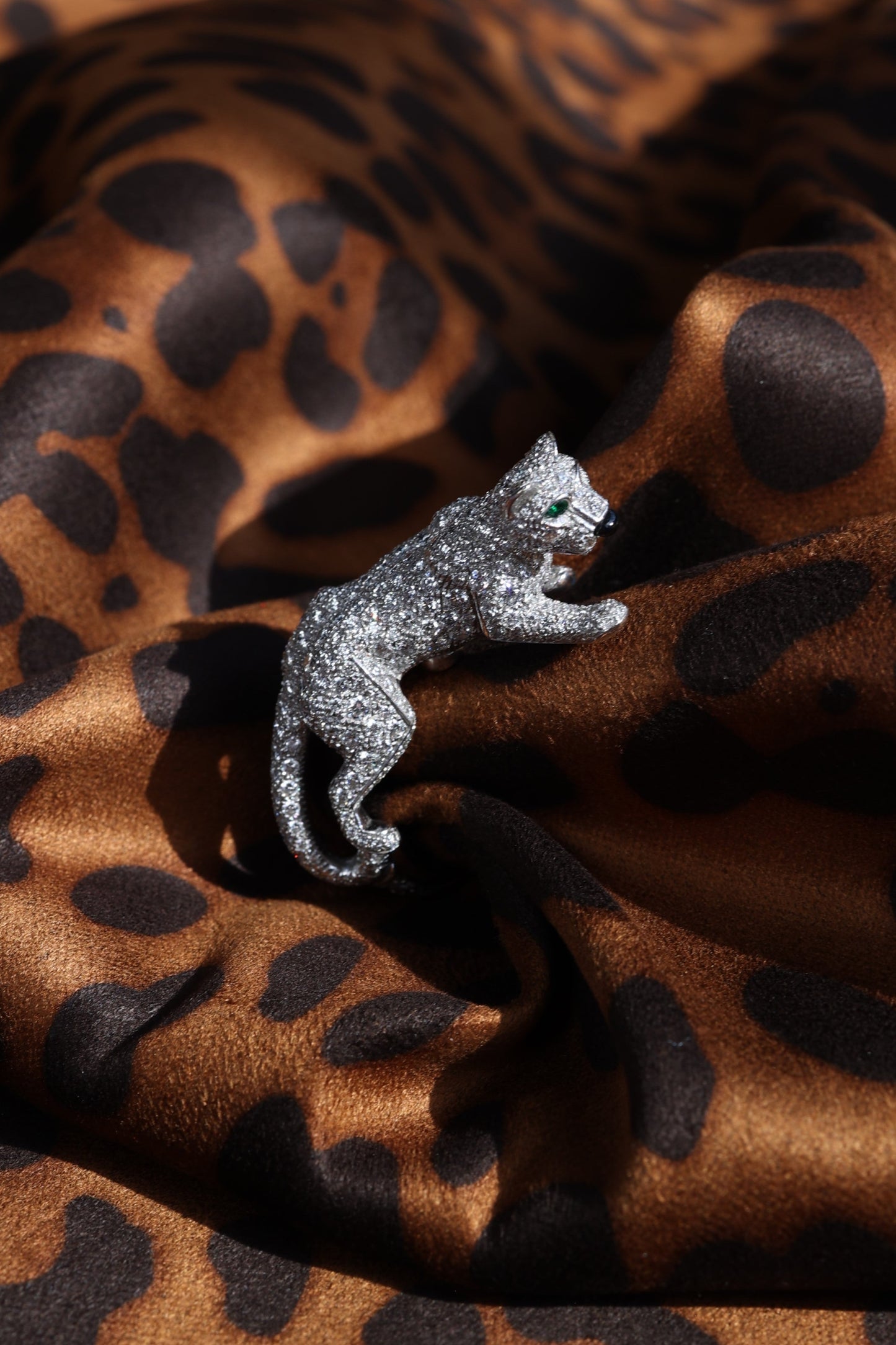 Cartier, 18K Gold Diamond Panther Ring, Certificate Cartier