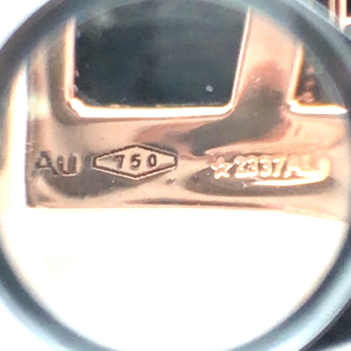 Bvlgari, 18K Gold Enamel Diamond Ice Cream Brooch Bvlgari