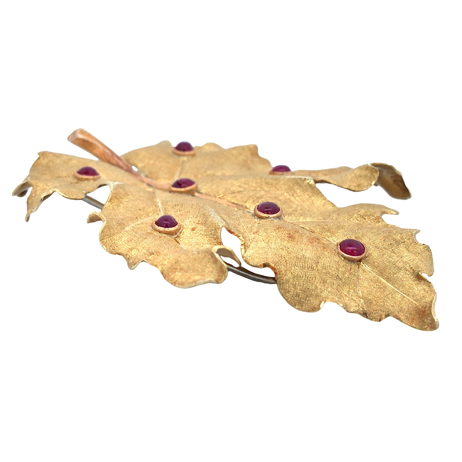 Buccellati, 18K Gold Ruby Leaf Brooch Buccellati