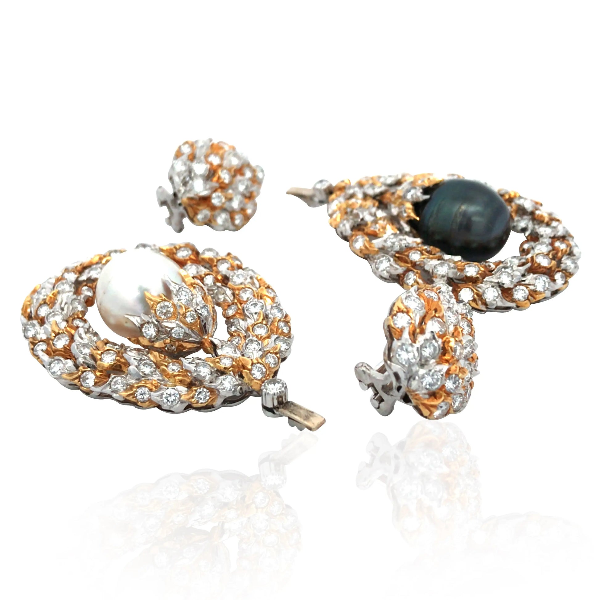 Buccellati, 18K Gold Pearl Diamond Earrings Buccellati