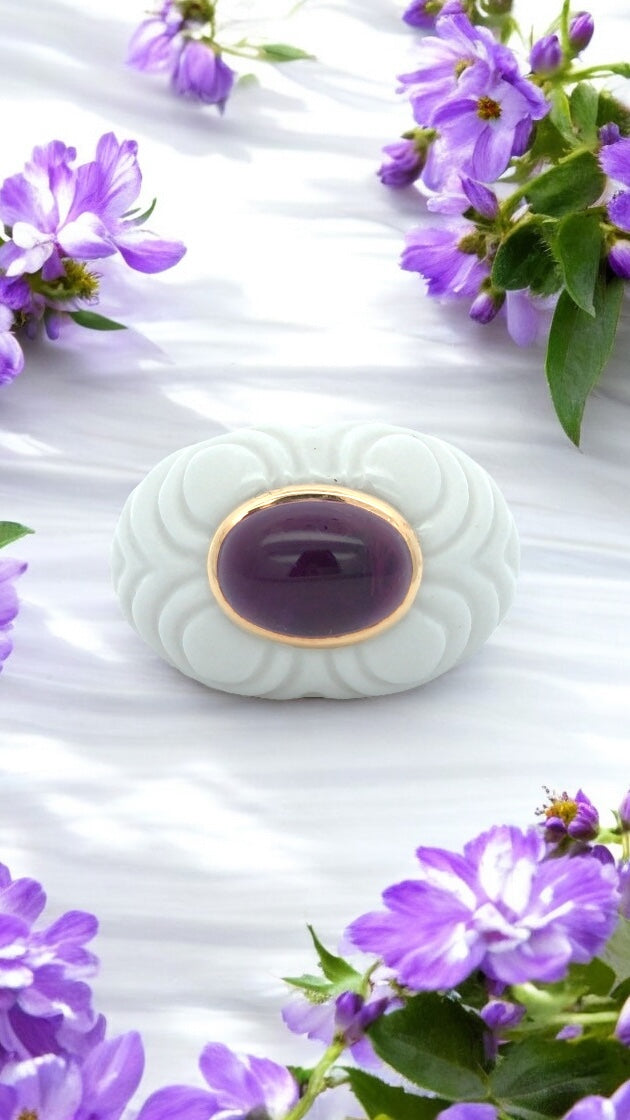 Bvlgari, 18K Gold Amethyst Ceramic Ring