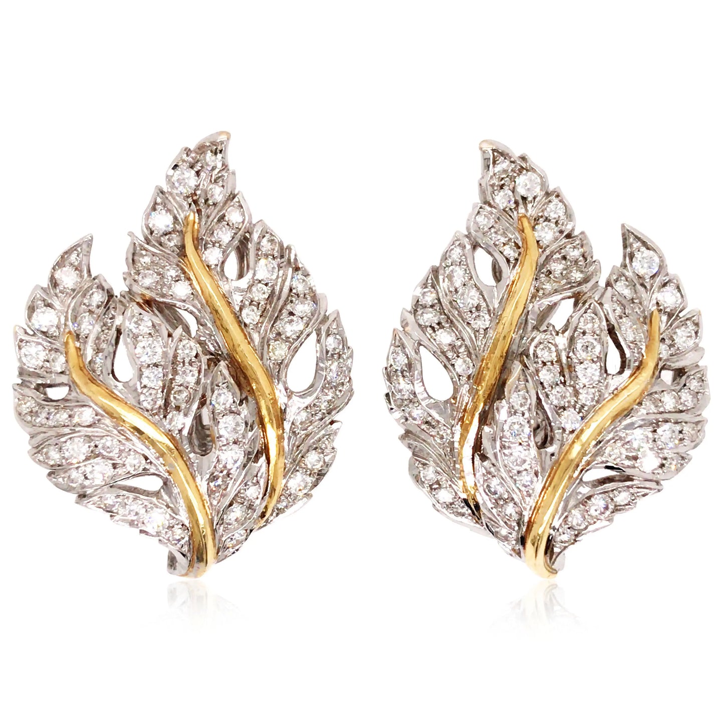 Buccellati, 18K Gold Diamond Leaf Earrings Buccellati