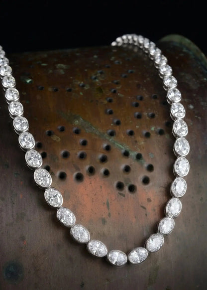 18K Gold Diamond Necklace