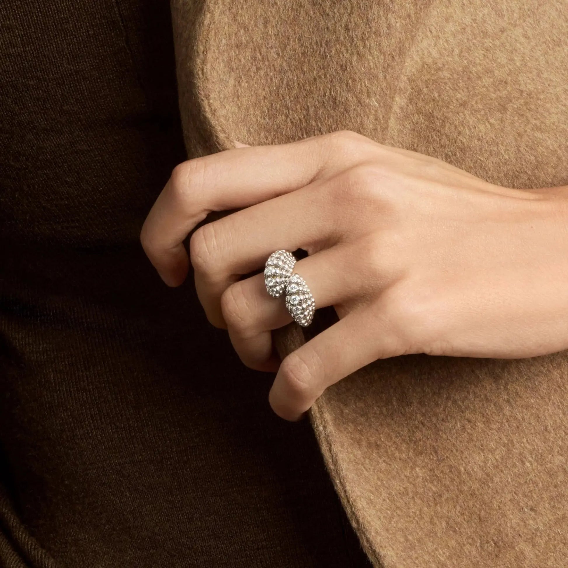 Ferri Firenze, 18K Gold Diamond Ring Ferri Firenze