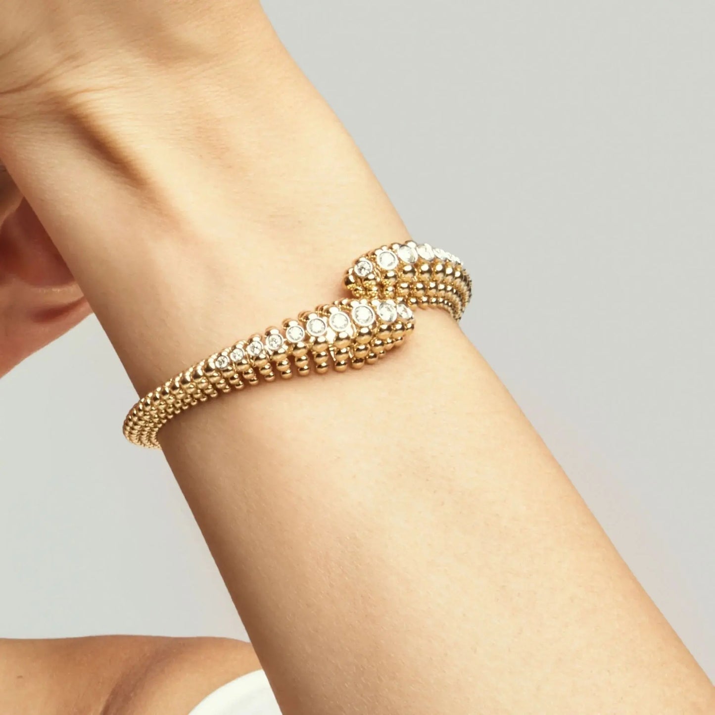 Ferri Firenze, 18K Gold Diamond Bangle Ferri Firenze