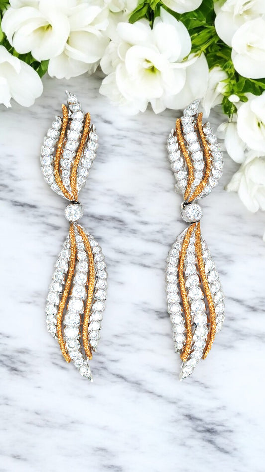 Buccellati, 18K Gold Diamond Earrings