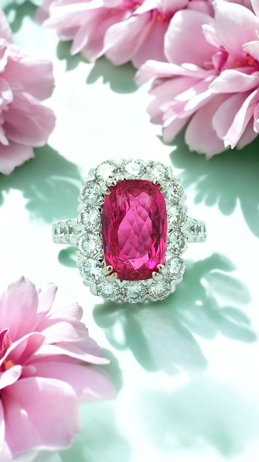 18K Gold Spinel Diamond Ring, GIA