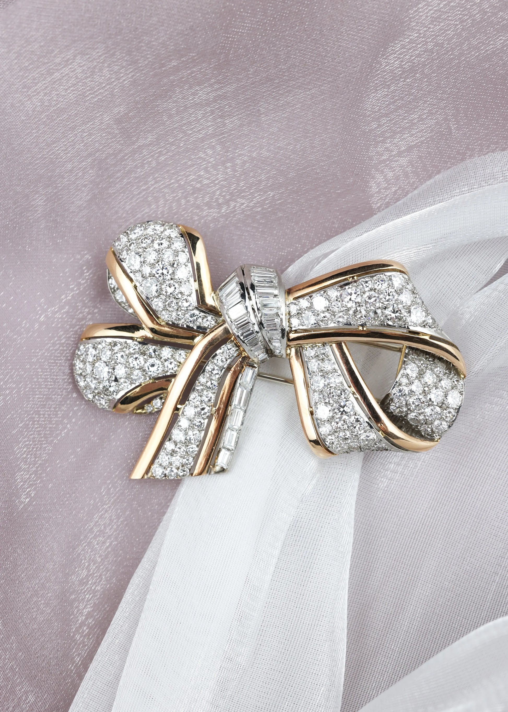 Platinum 18K Gold Diamond Bow Brooch Lueur Jewelry