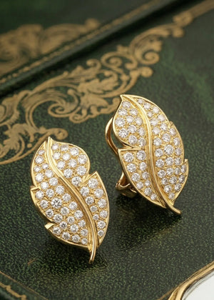 Van Cleef & Arpels, 18K Gold Diamond Earrings