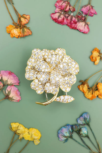 Van Cleef & Arpels, Diamond Gold Flower Brooch VCA