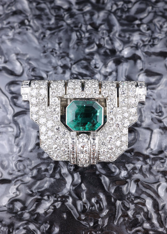 18K Gold Colombia Insignificant Emerald Diamond Clip Brooch, AIGS Lueur Jewelry