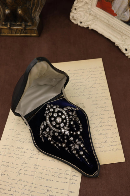Bapst, Silver-top-Gold Diamond Brooch