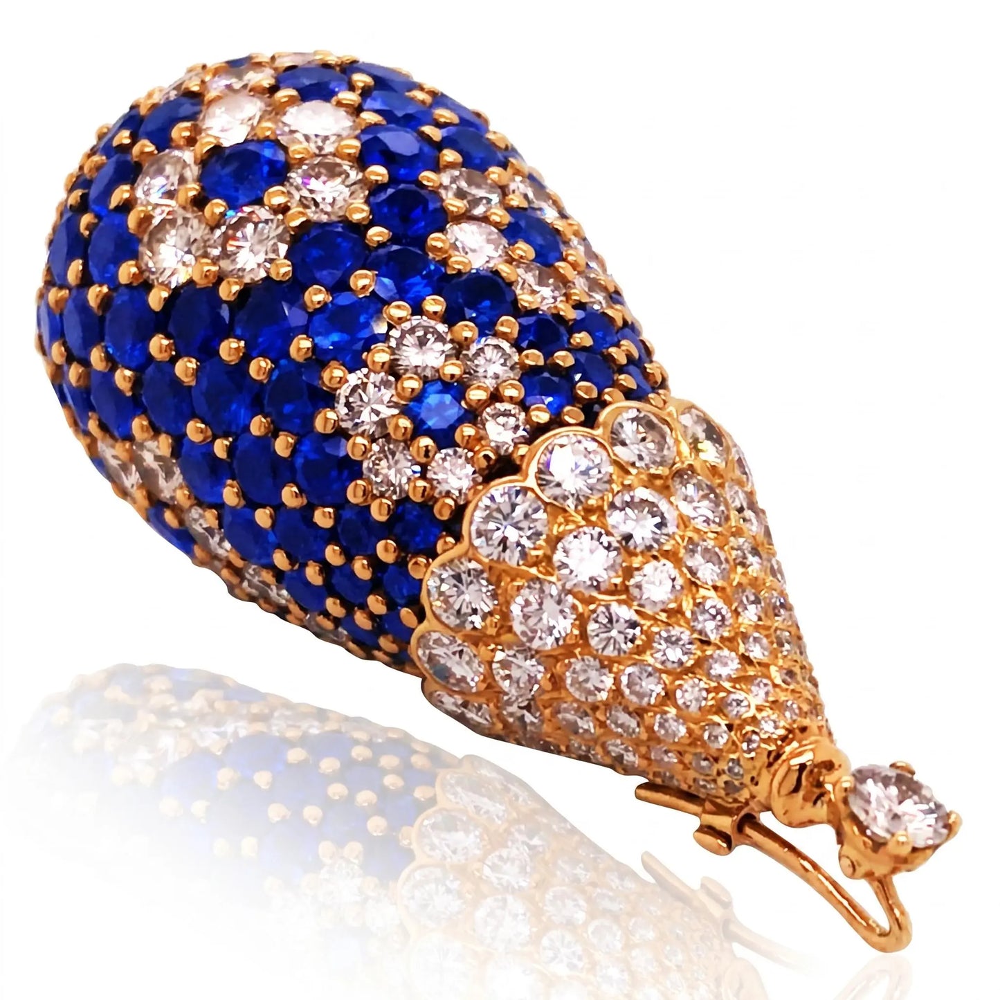 Van Cleef & Arpels, Sapphire Diamond Gold Pendant