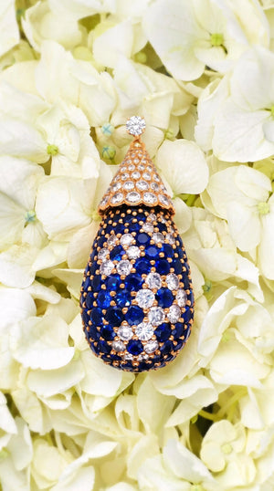Van Cleef & Arpels, Sapphire Diamond Gold Pendant
