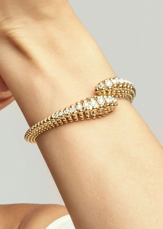 Ferri Firenze, 18K Gold Diamond Bangle