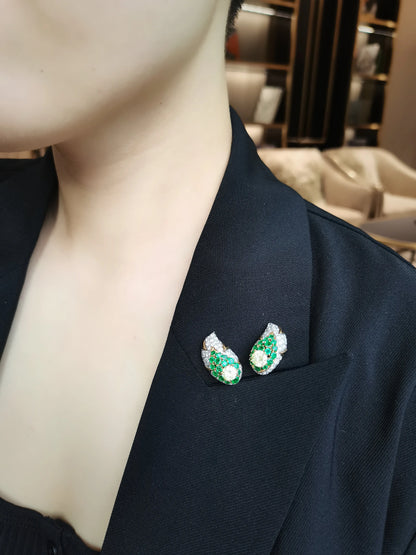 Color Diamond, Diamond Emerald Gold Earrings，André Vassort Lueur Jewelry