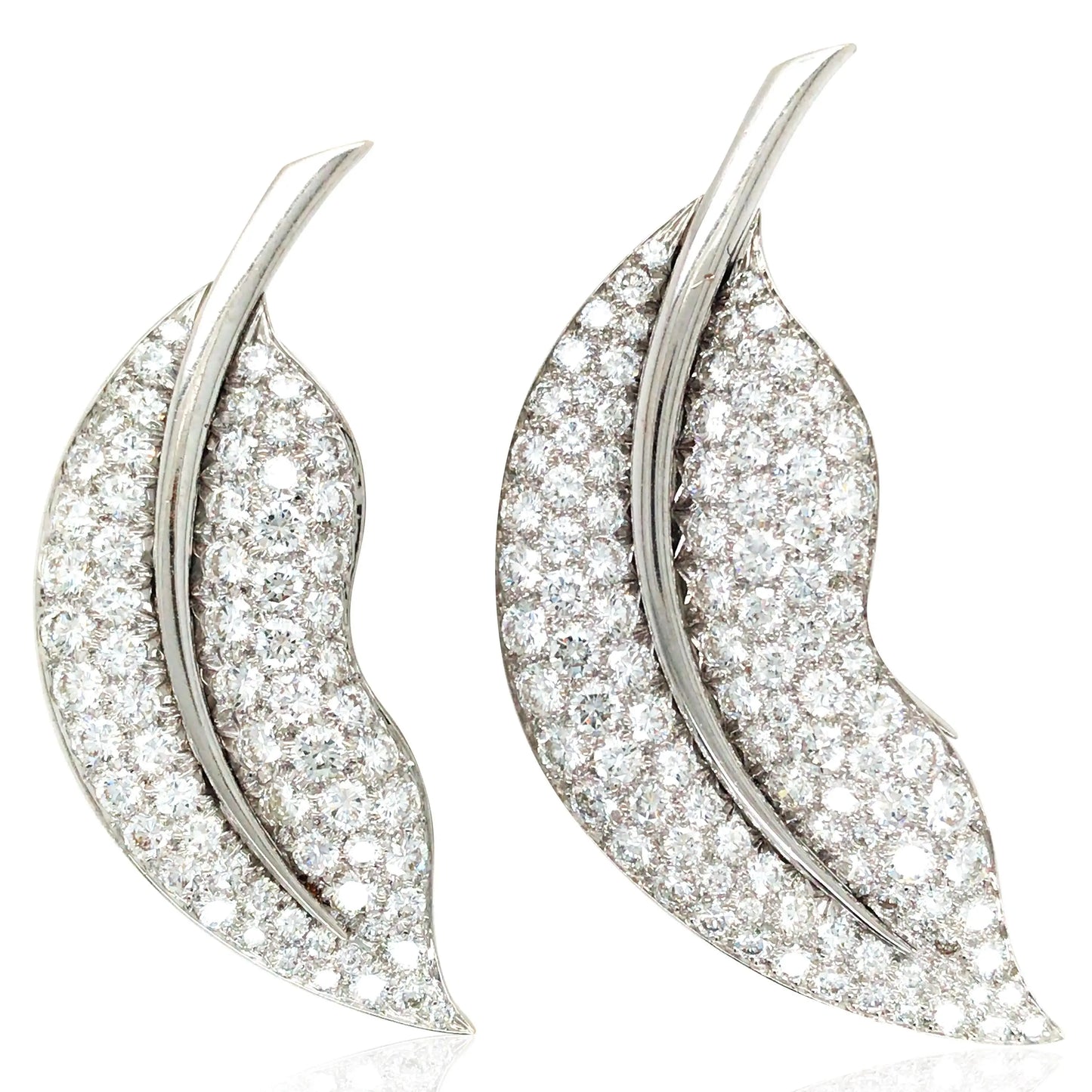Van Cleef & Arpels, 18K Gold Diamond Leaf Brooch