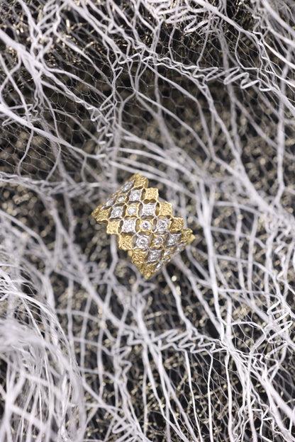 Buccellati, 18K Gold Diamond ring