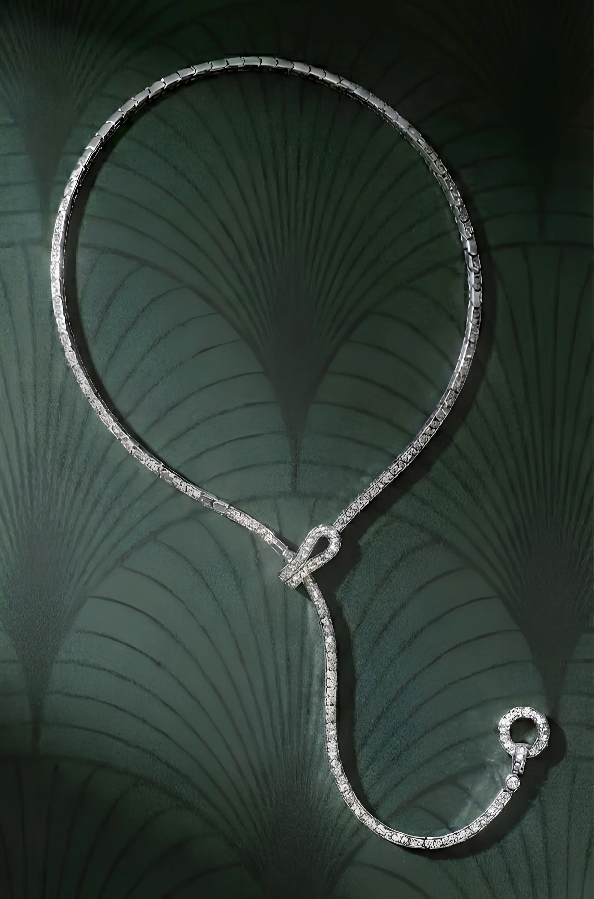 Cartier, 18K Gold Diamond Necklace Cartier