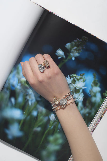Ferri Firenze, 18K Gold Diamond Bangle
