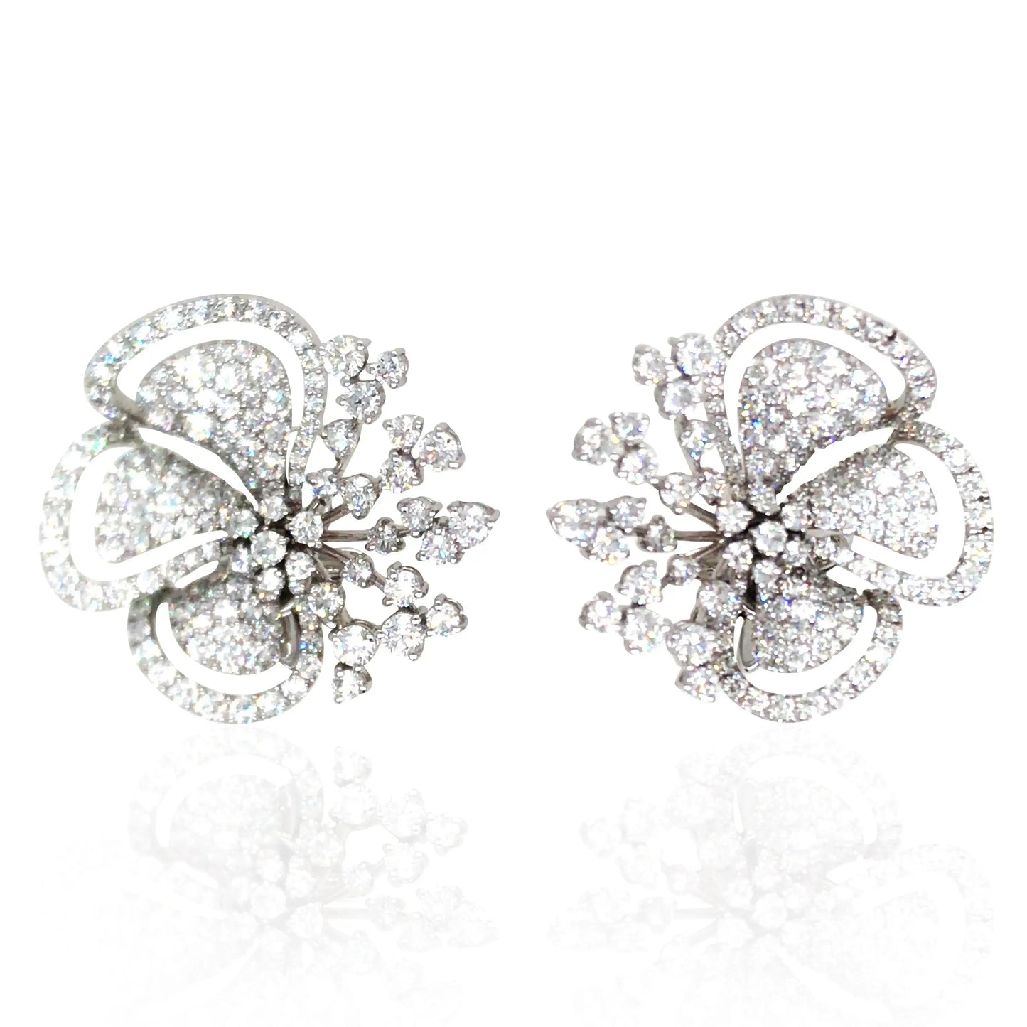 Ferri Firenze, 18K Gold Diamond Earrings Ferri Firenze