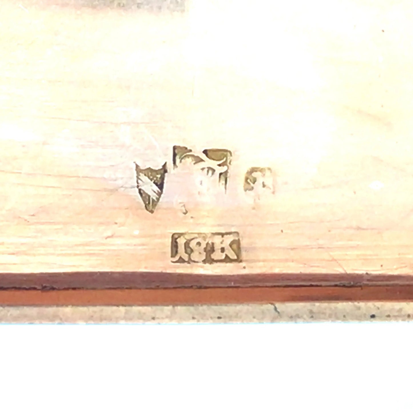 Gold Box with Porcelain Painting Lueur Jewelry