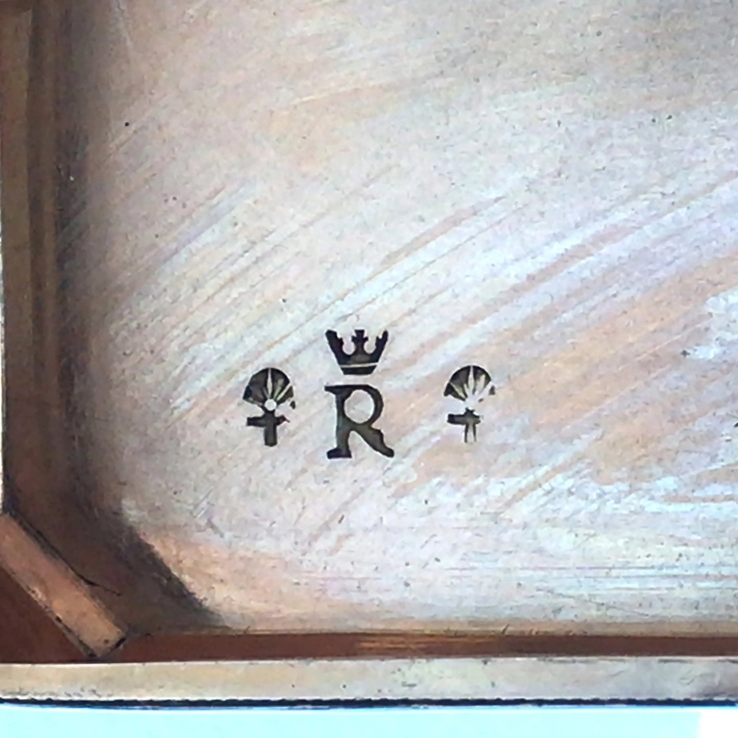 Gold Box with Porcelain Painting Lueur Jewelry