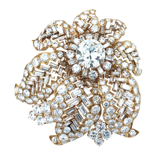 Bvlgari, 18K Gold Diamond Flower Brooch Bvlgari