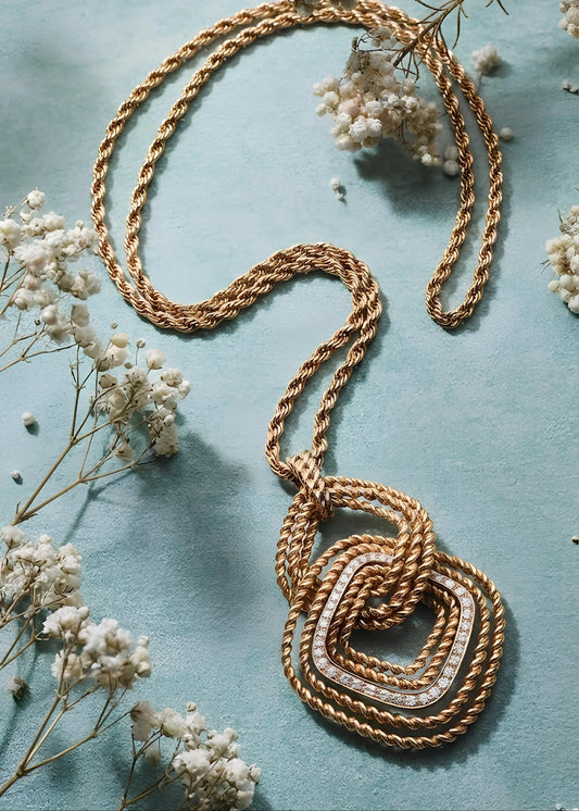 Van Cleef & Arpels, 18K Gold Diamond Pendant Necklace VCA