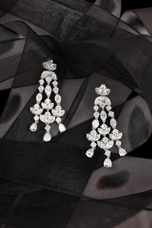 18K Gold Diamond Earrings