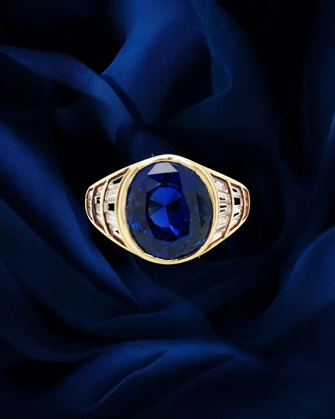 Van Cleef & Arpels, 18K Gold 7.008ct Burma no-heat Sapphire Diamond Ring, SSEF, Gubelin VCA