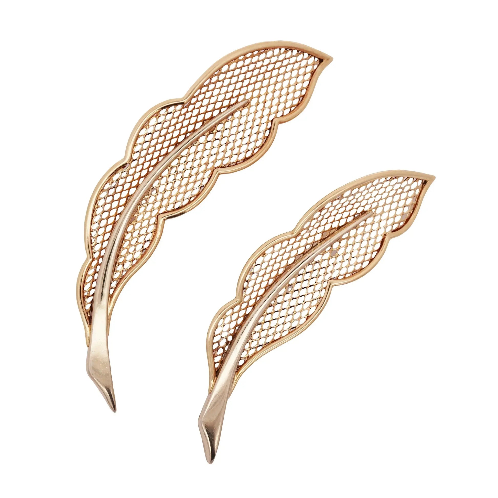 Van Cleef & Arpels, Pair of 18K Gold Feather Brooches VCA