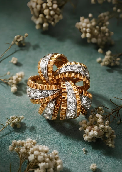 Bvlgari, 18K Gold Diamond Ring Bvlgari