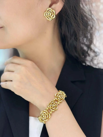 Van Cleef & Arpels, 18K Gold Diamond Bracelet