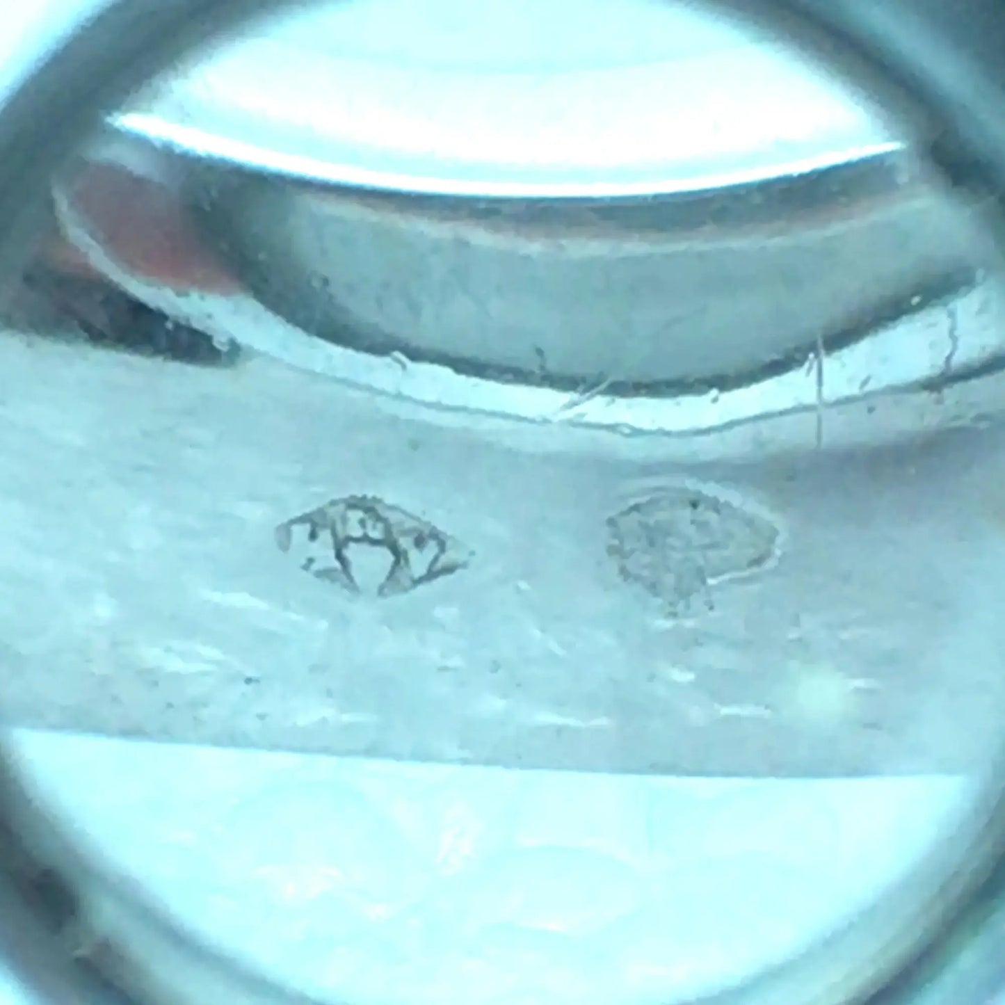 Cartier, 18K Gold Diamond Ring, Certificate Cartier