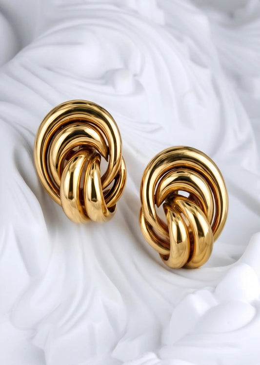 Van Cleef & Arpels, 18K Gold Earrings VCA