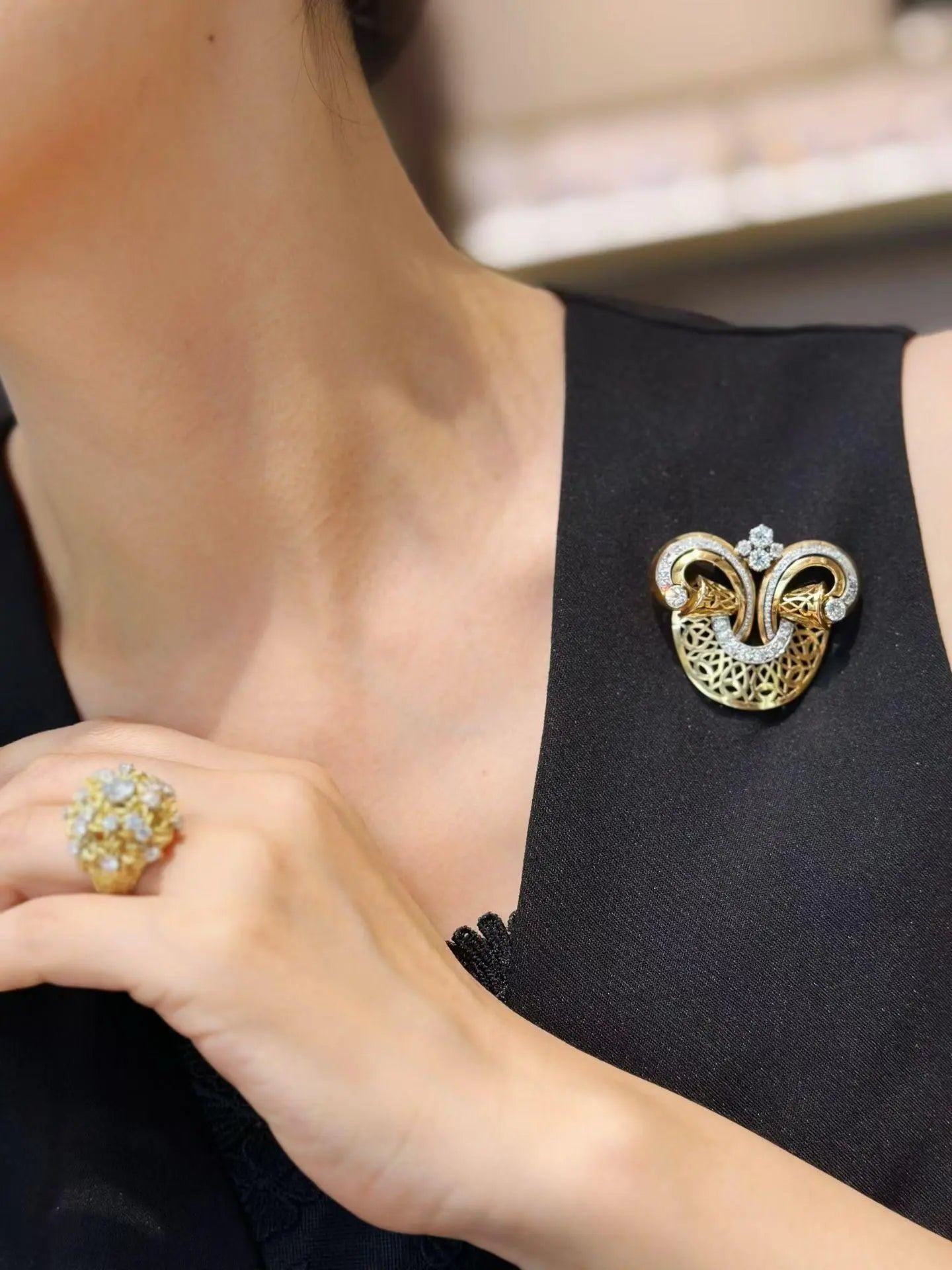 Bvlgari, 18k Gold Openwork Diamond Scroll Brooch