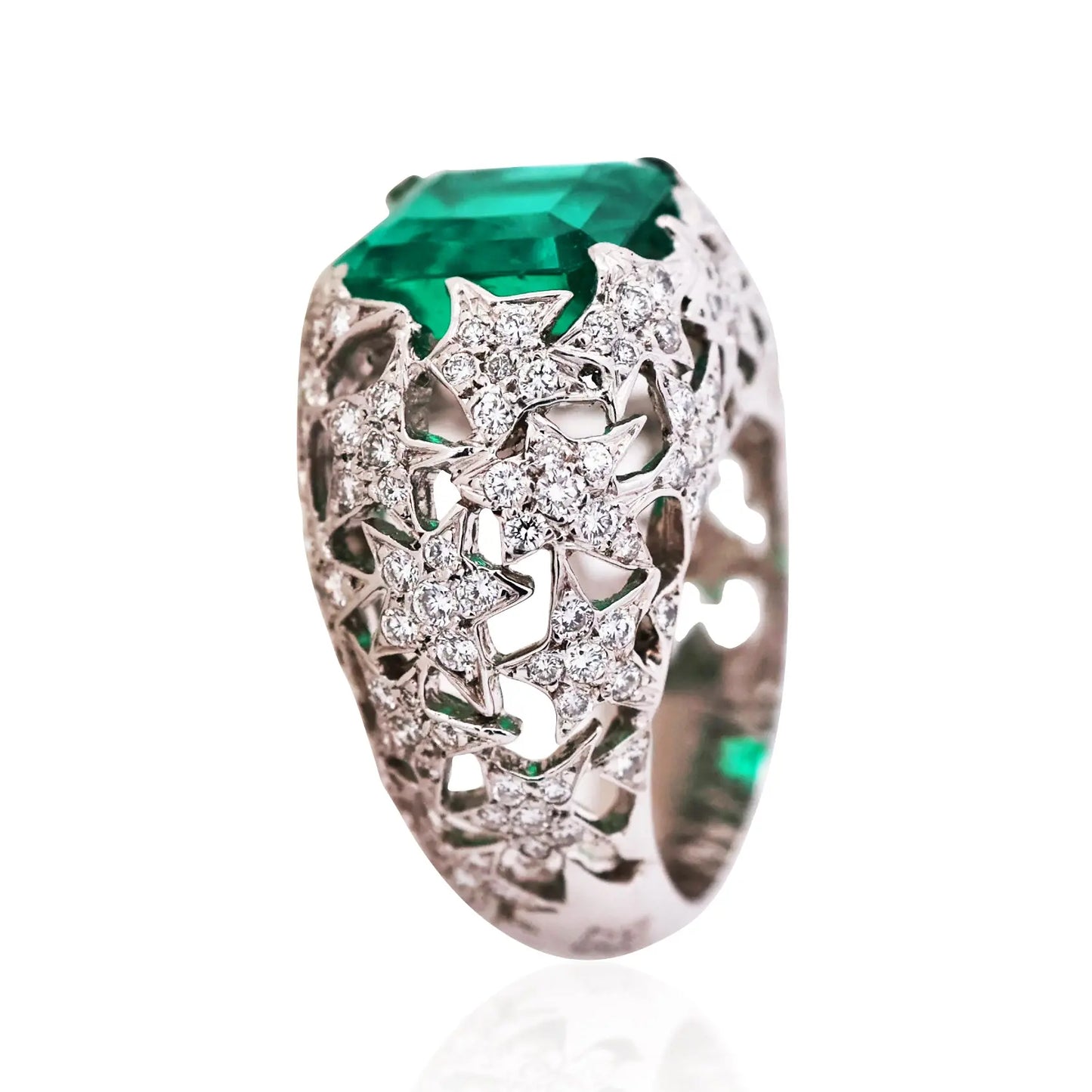 Chanel, 18K Gold Emerald Diamond Ring, AGL Chanel