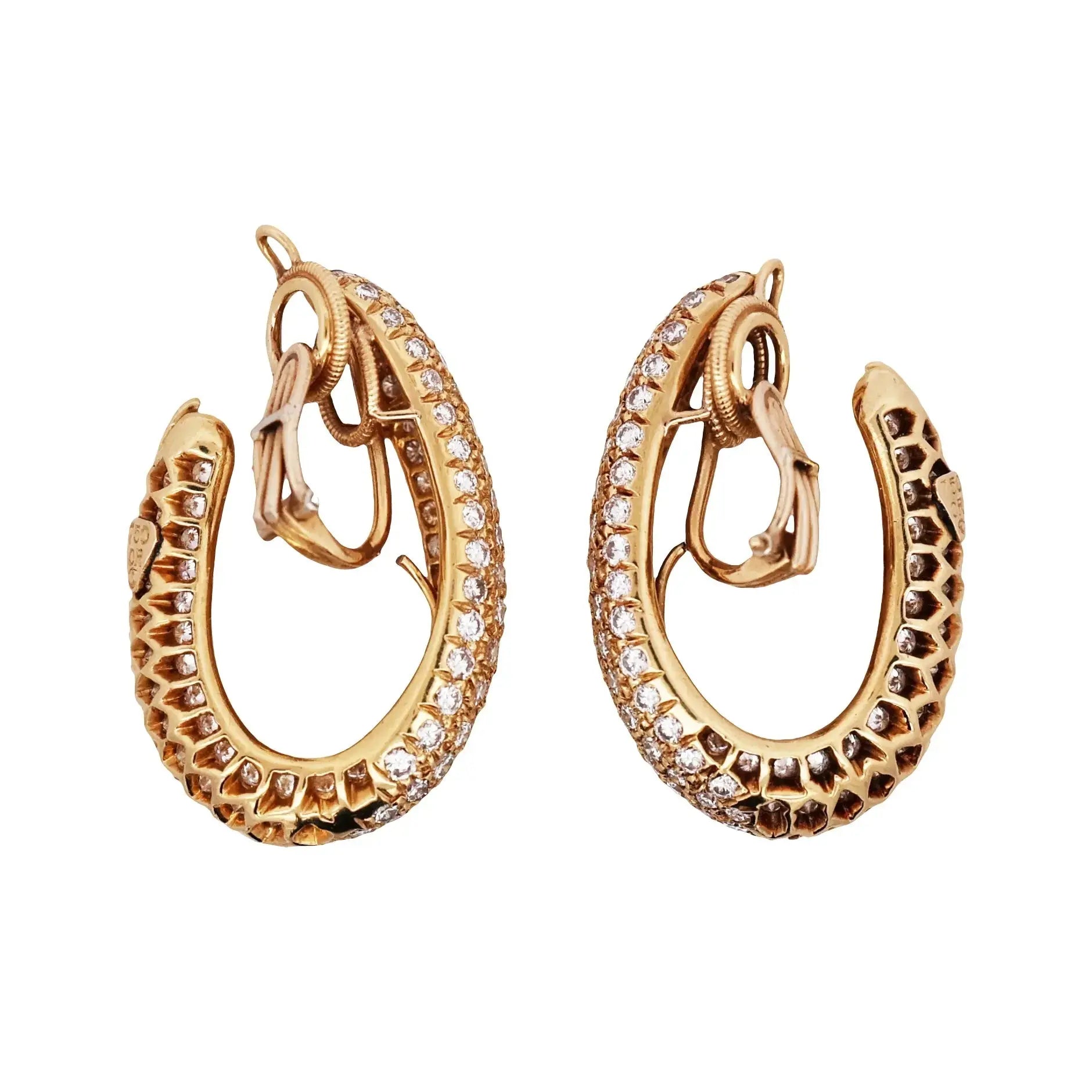 Harry Winston, 18K Gold Diamond Earrings, Certificate Harry Winston