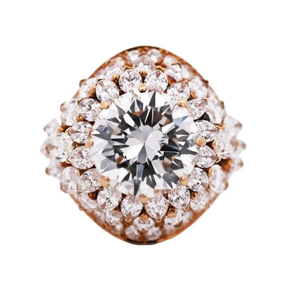 Van Cleef & Arpels, 18K Gold Diamond Ring, GIA