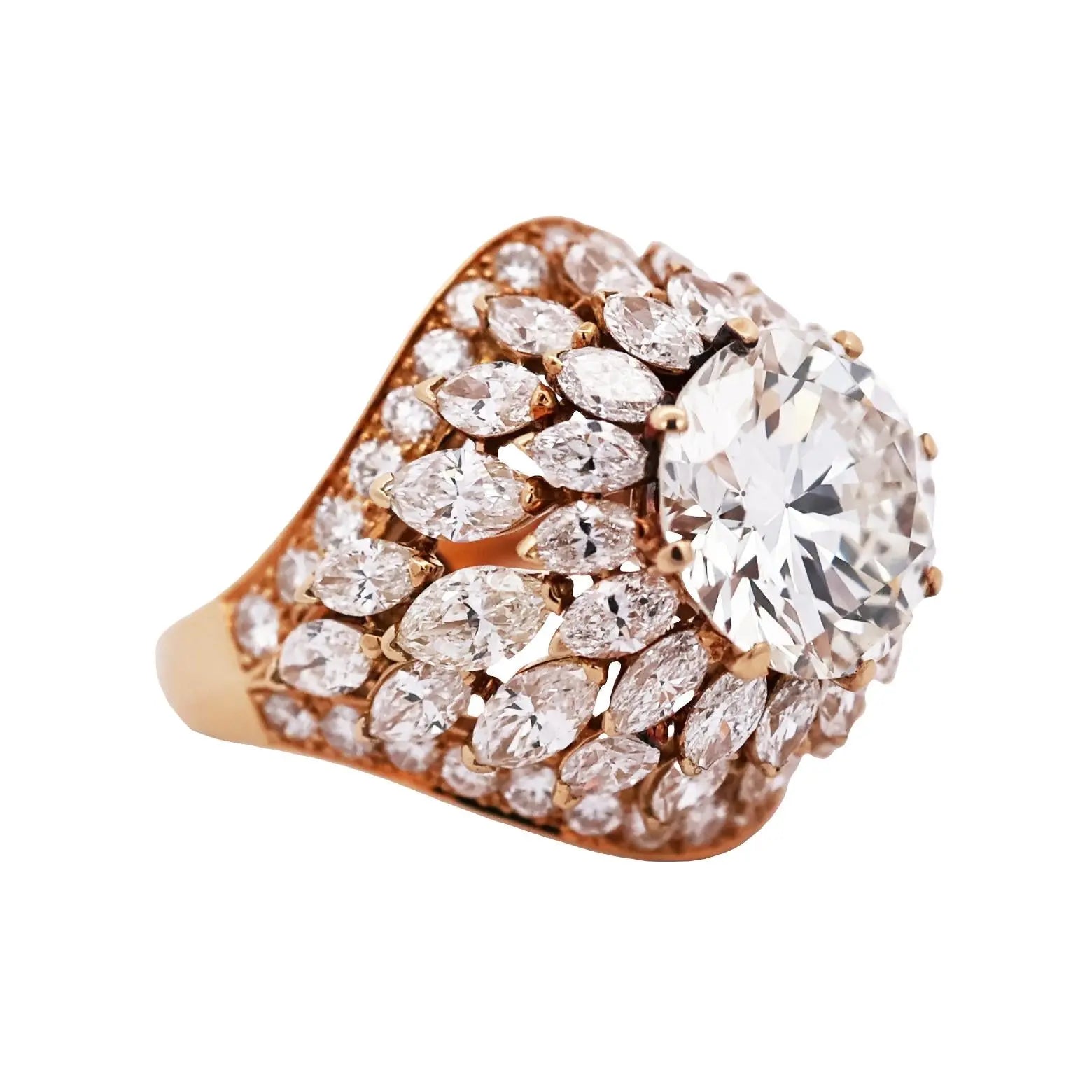 Van Cleef & Arpels, 18K Gold Diamond Ring, GIA
