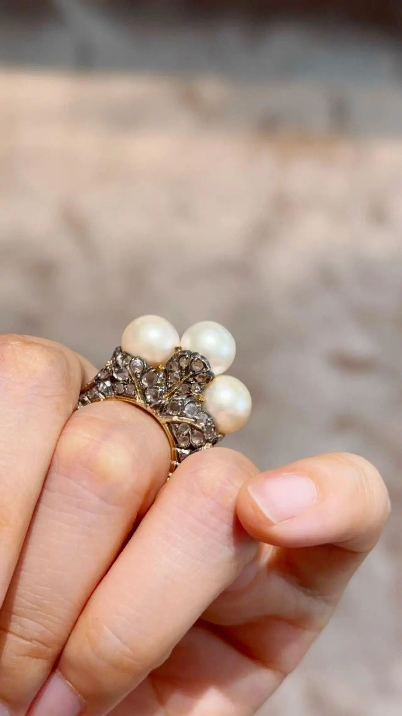 M. Buccellati, Silver-topped Gold Diamond Pearl Ring