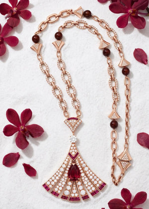 Bvlgari, 18K Gold Tourmaline Diamond Divas Dream Pendant Necklace