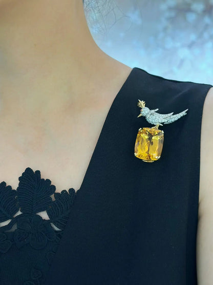 Tiffany Schlumberger, 18K Gold Citrine Diamond Bird-on-Stone Brooch Tiffany